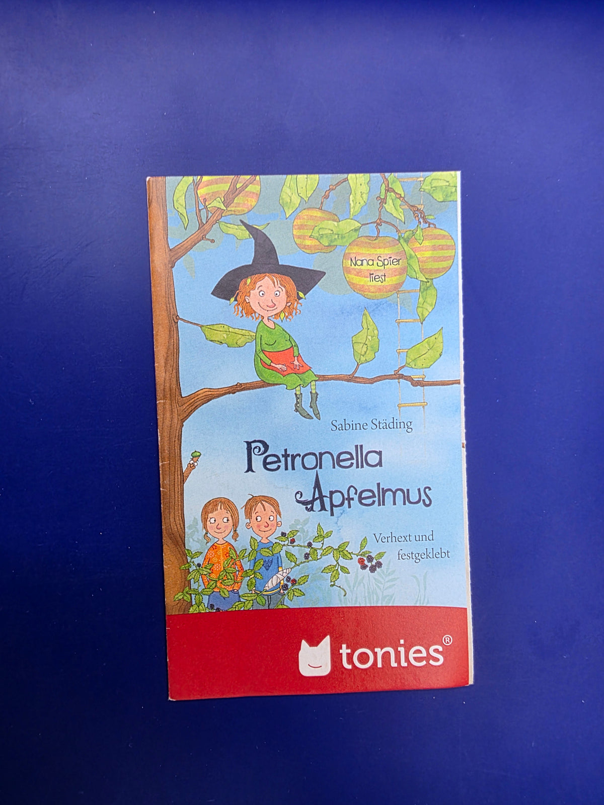 Booklet Petronella